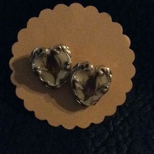 Vintage Heart earrings